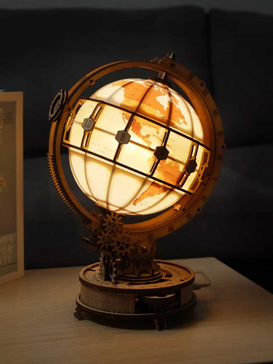 3D Globe Puzzle Lumineux en Bois - GoCrazyPuzzle
